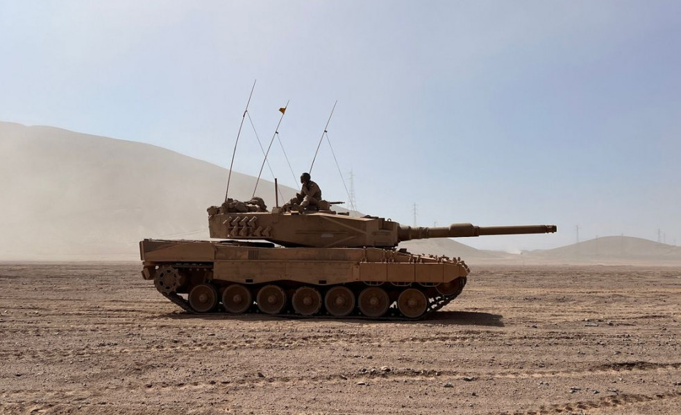 Los Leopard 2A4, Marder 1A3 y M113 del Ejército de Chile demuestran sus capacidades en el ejercicio Armadura II