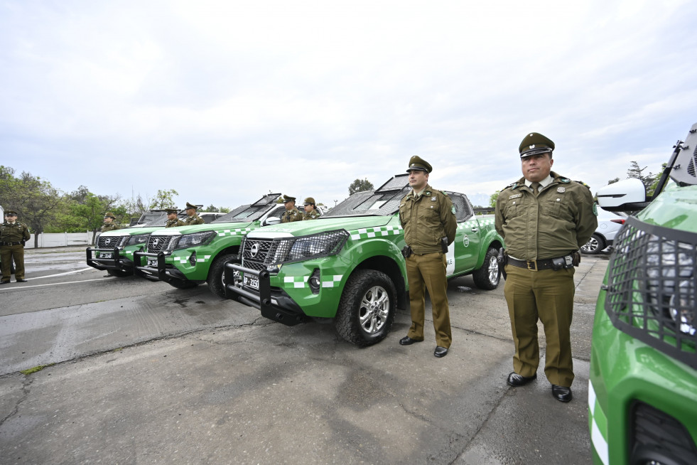 Carabineros de Chile recibe las primeras 10 pick up blindadas Nissan Navara