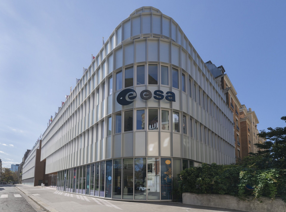 ESA s headquarters Mario Nikis pillars