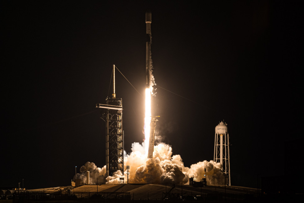 Un Falcon 9 lanza con éxito el SpainSat NG I, hito en la historia espacial de España